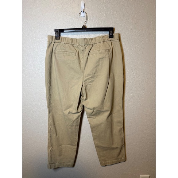 Lands' End Women's Khaki Mid Rise Elastic Waist Crop Pants Size 14 - Picture 2 of 3